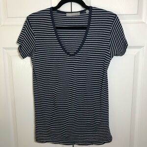 Vince Blue and White Striped Essential Pima Cotton V-neck T Shirt Size S